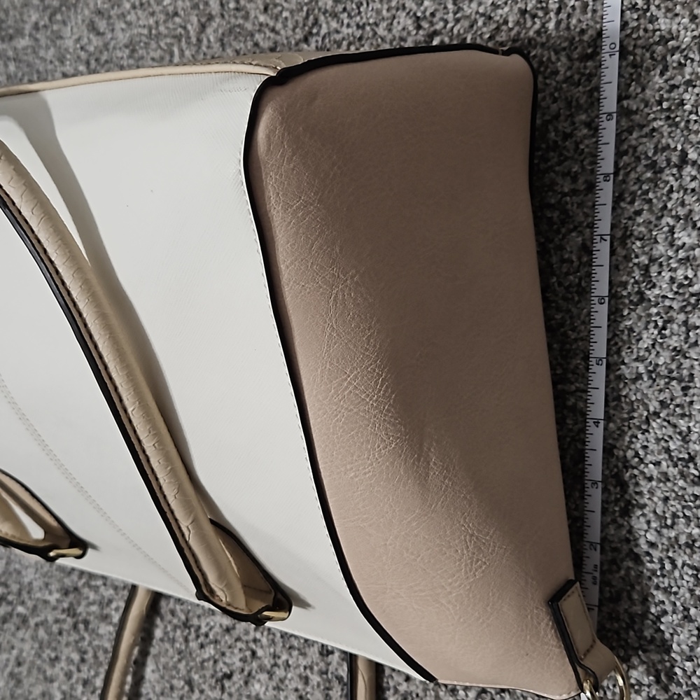 Mossimo Large Bag - Picture 11 of 16
